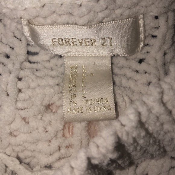 Forever 21 fluffy shirt - Picture 2 of 2